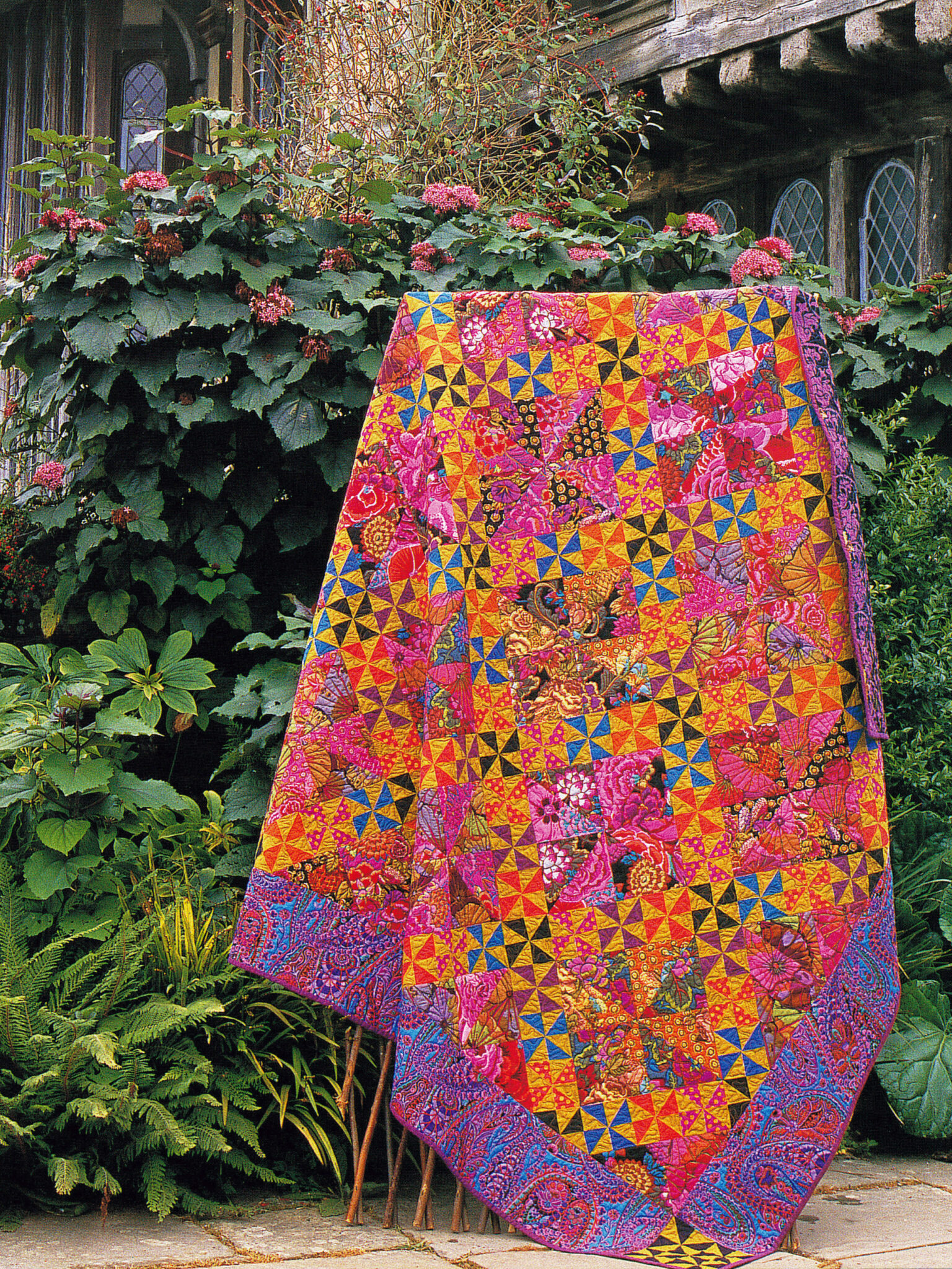 kaffe-fassett-s-country-garden-quilts-sally-milner-publishing